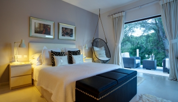 resa estates rental villa childfriendly north ibiza 2022 luxury can rio Woods bedroom.jpg .jpg